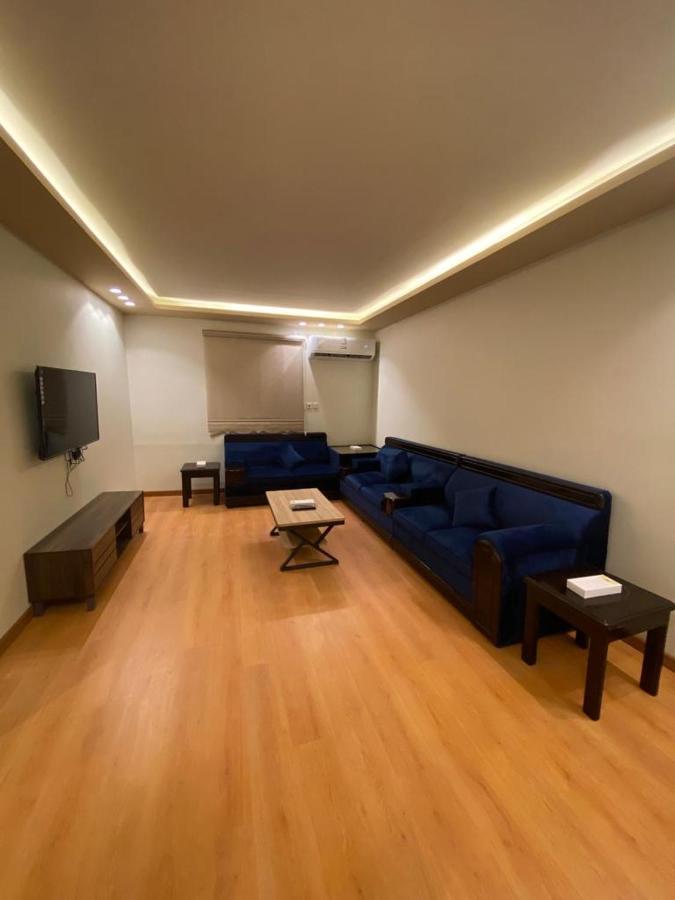 فندق ادوماتو Adomato Hotel Dawmat al-Jandal Екстер'єр фото