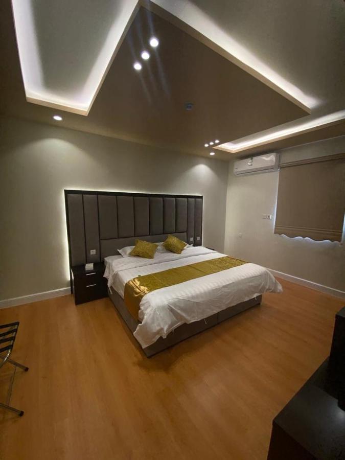 فندق ادوماتو Adomato Hotel Dawmat al-Jandal Екстер'єр фото