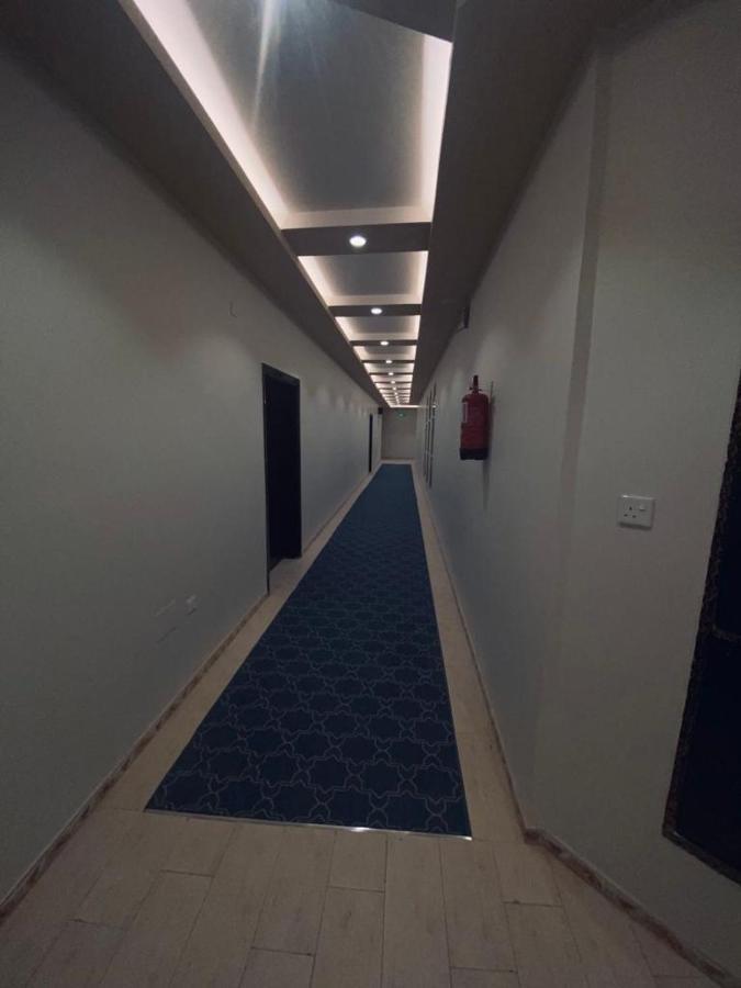 فندق ادوماتو Adomato Hotel Dawmat al-Jandal Екстер'єр фото