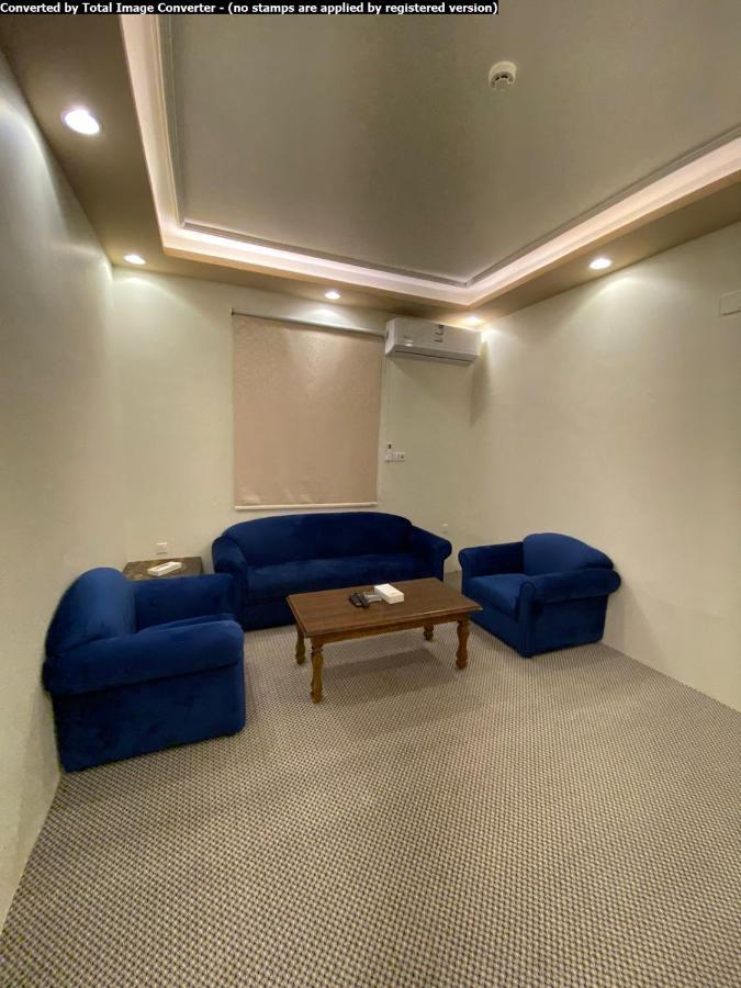 فندق ادوماتو Adomato Hotel Dawmat al-Jandal Екстер'єр фото