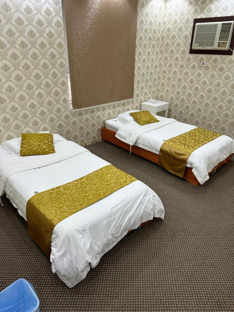 فندق ادوماتو Adomato Hotel Dawmat al-Jandal Екстер'єр фото