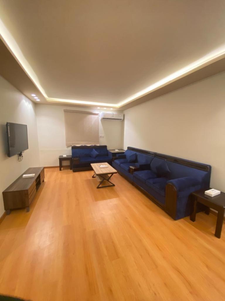 فندق ادوماتو Adomato Hotel Dawmat al-Jandal Екстер'єр фото