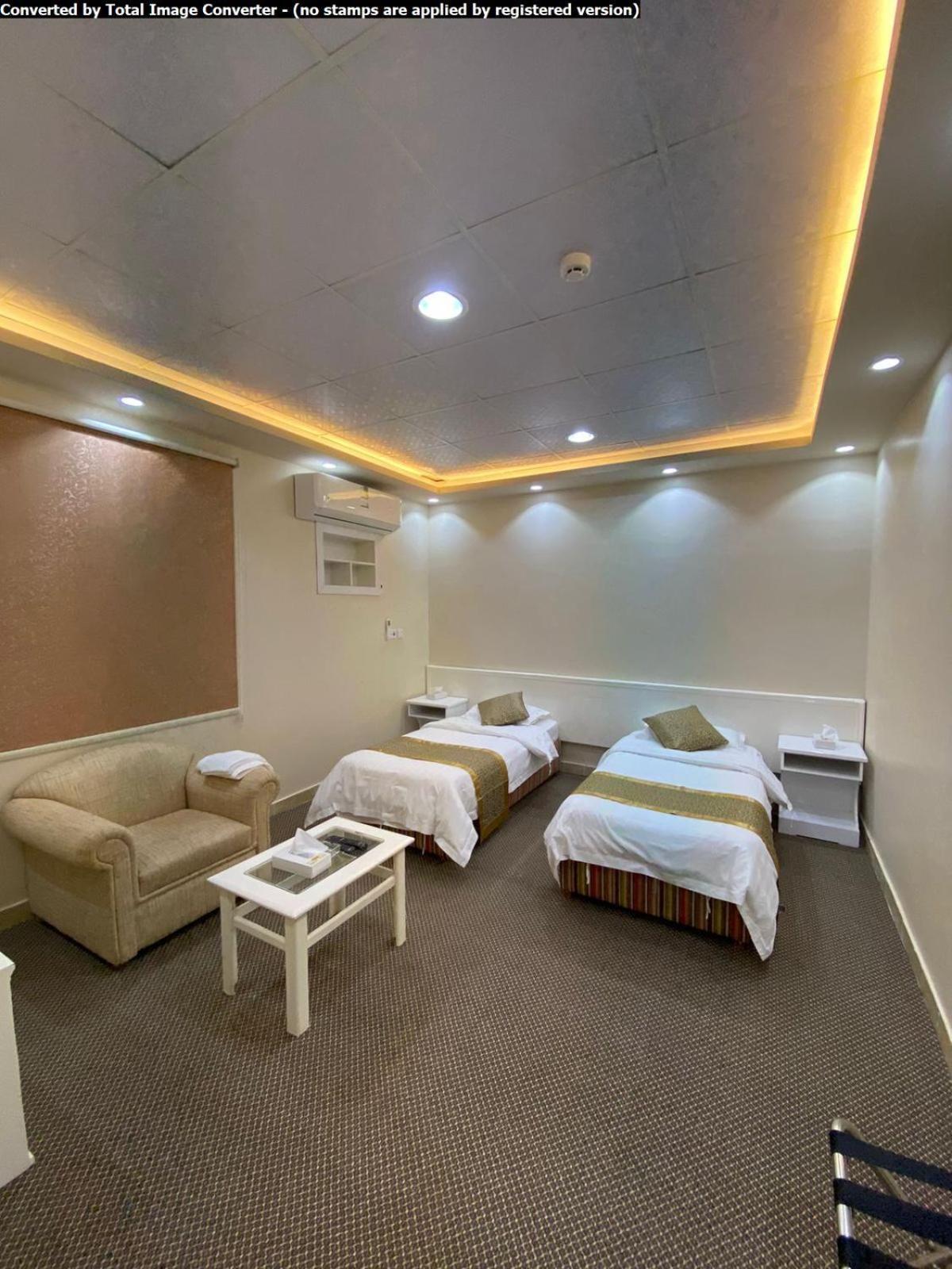 فندق ادوماتو Adomato Hotel Dawmat al-Jandal Екстер'єр фото